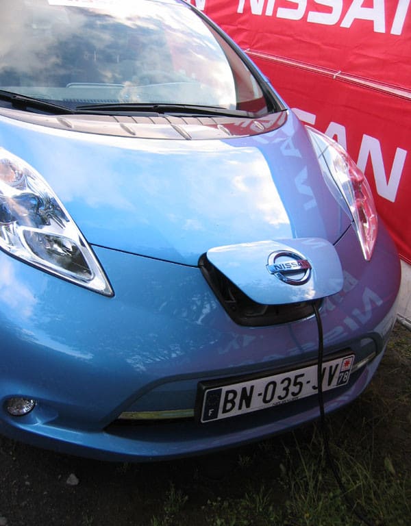 Türchen 15 - E-Auto Nissan Leaf in 13 Minuten erklärt 1