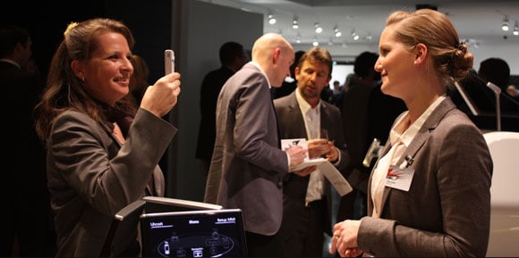 Audi Bedienkonzepte - Multitouch, Voice, Gesten = multimodale Interaktionen 4