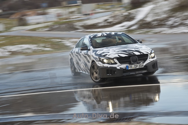Mercedes-Benz CLA 45 AMG - Blick auf die erste Zebraversion 6