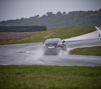 Nass, nasser, Sommerreifentest - Bridgestone Potenza Adrenalin RE002