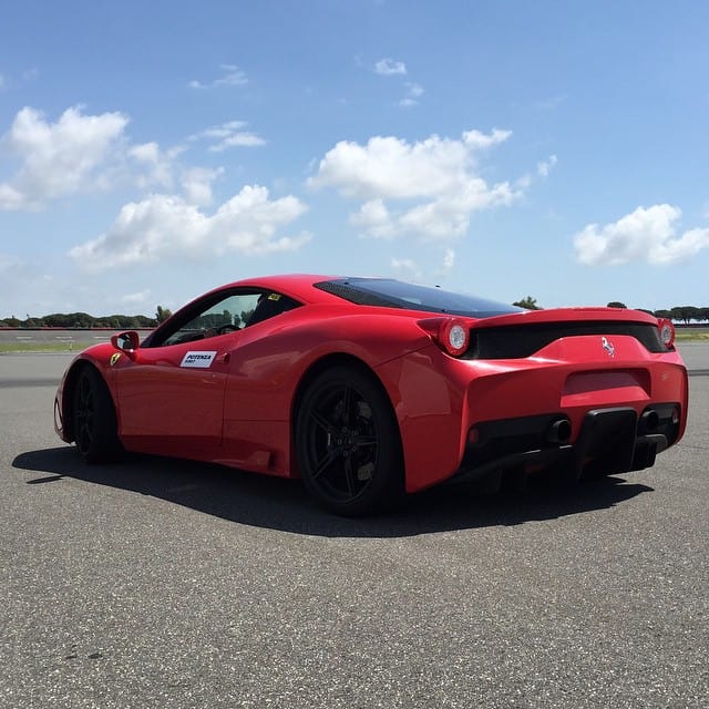 Ferrari 458 Speciale - Autofoto 1