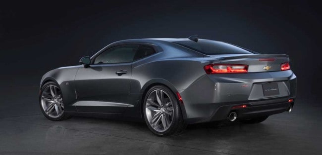 2016-Chevrolet-Camaro-RS-3