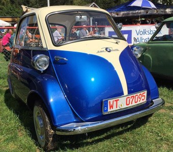 Die kleine Isetta - Autofoto