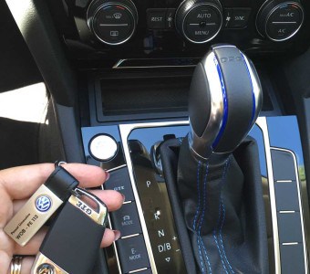 VW Passat GTE Limousine