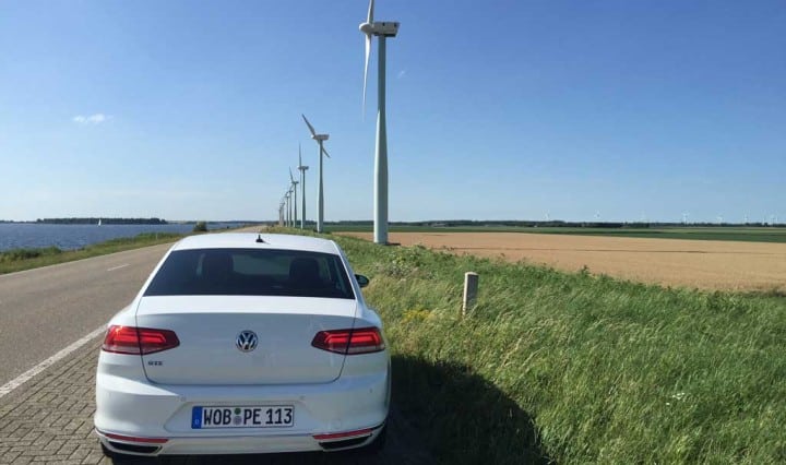 VW Passat GTE Limousine