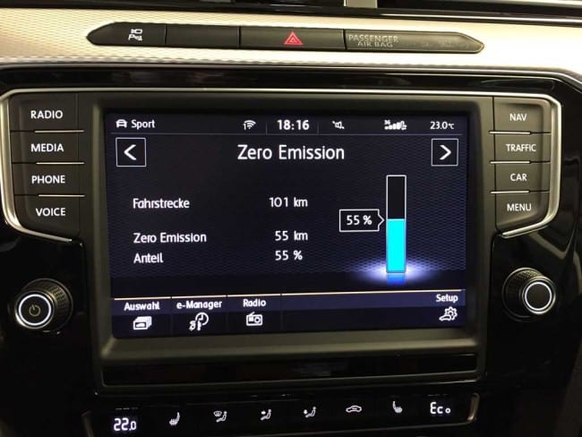 VW Passat GTE Limousine