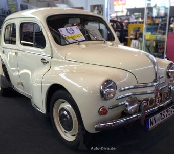 Renault 4CV