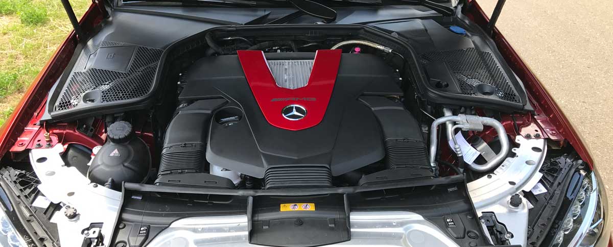 Mercedes AMG C43 - Blick unter die Haube